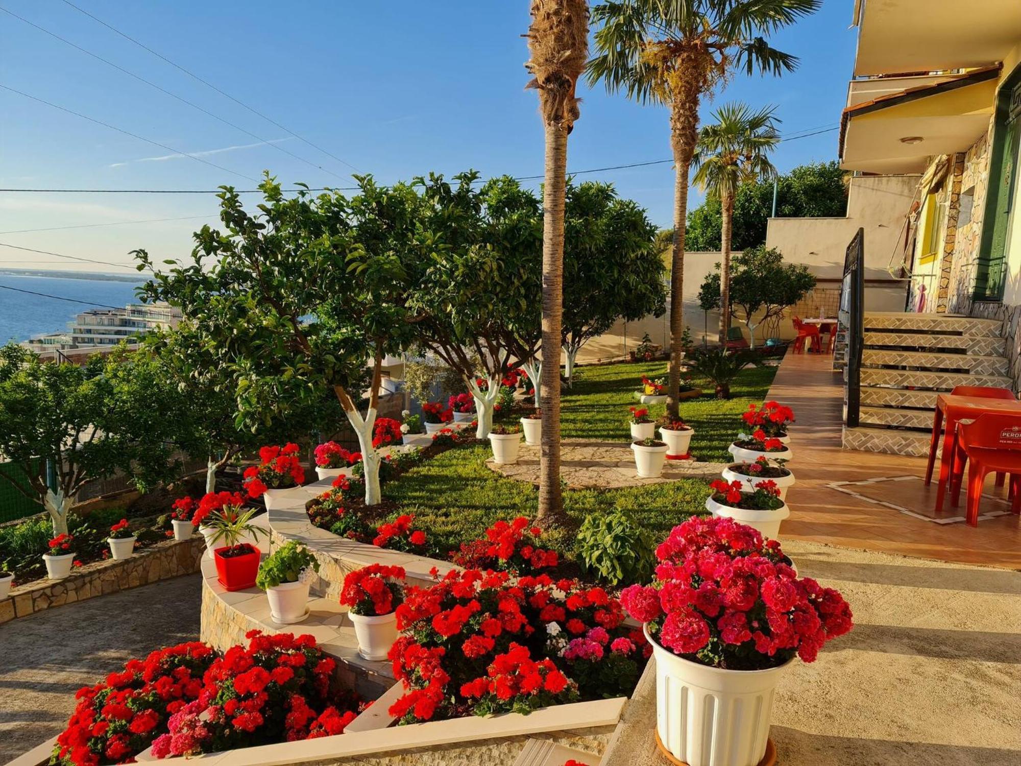 Villa Meminaj Vlorë Екстериор снимка