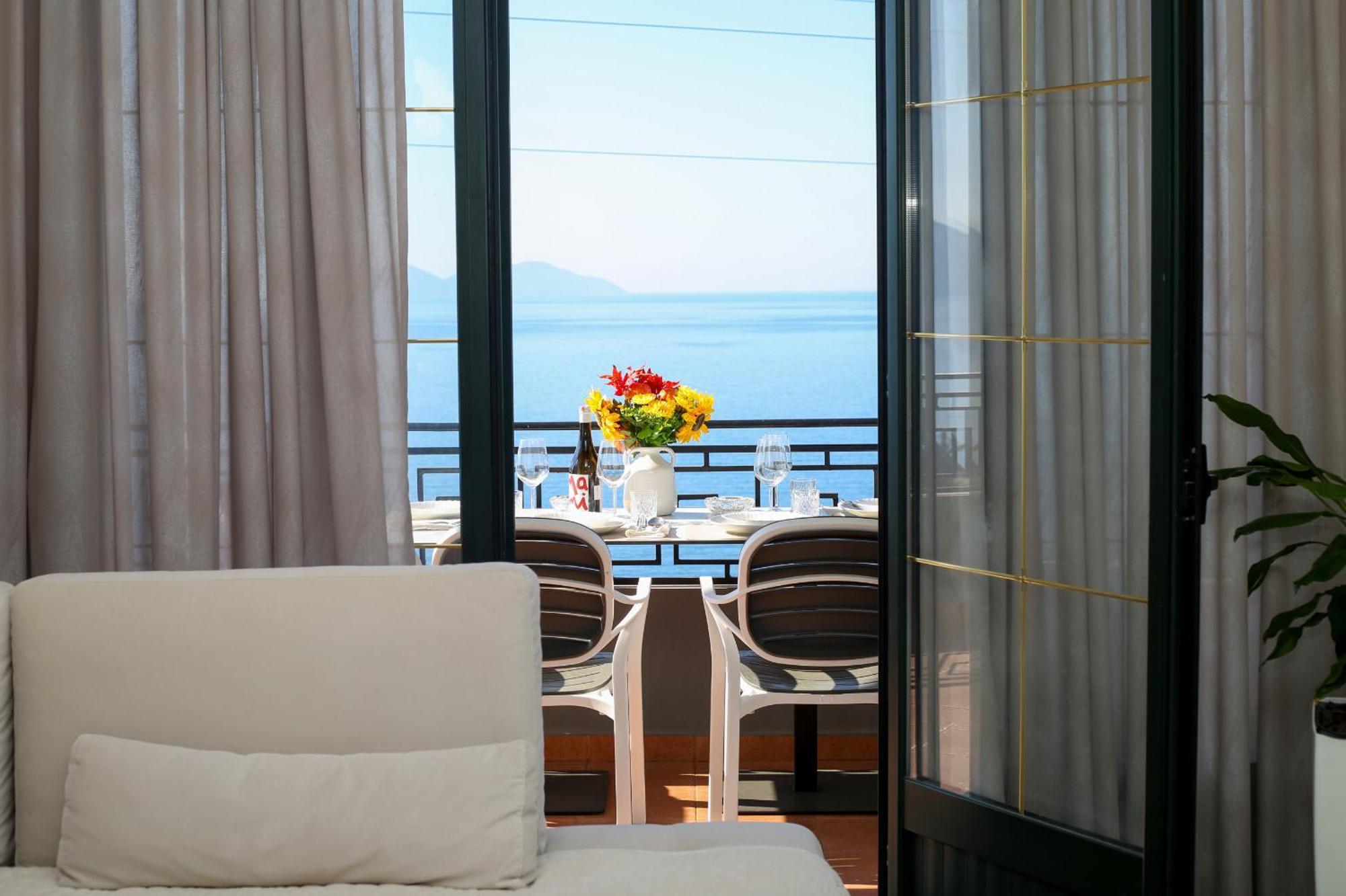 Villa Meminaj Vlorë Екстериор снимка